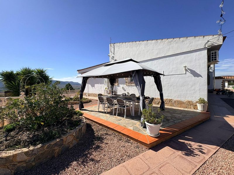 Foto 6874f8a6-61c8-4b3b-af46-9594903065fb. Casa en Monòver