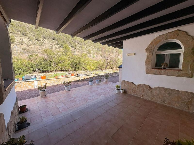 Foto 8e707644-d442-46f3-b6d9-36c032a3bde6. Casa a Monòver