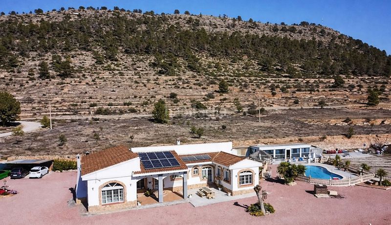 Foto c1815dda-0573-488f-88d4-b9f61c2cf737. Casa en Monòver