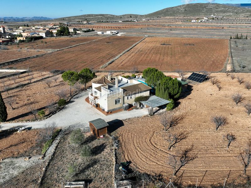 Foto 6f7de848-755f-486d-8613-2e38f0f7c916. Casa a Jumilla