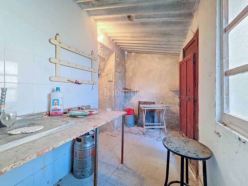 Foto 3e57bb54-8799-47fe-b79e-b45097db3254. Casa adossada amb aparcament a Jumilla