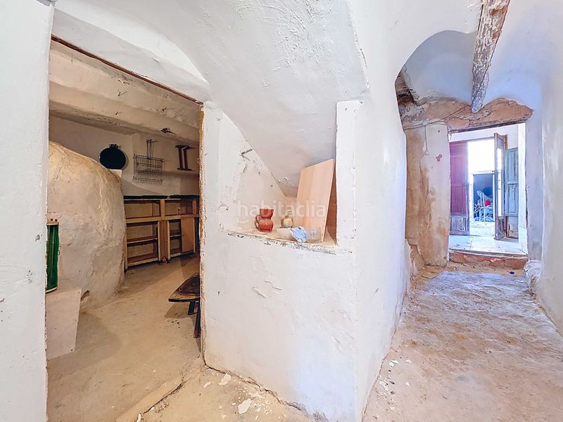 Foto 9b7ae7cc-bbf6-4a3f-b619-b981d175557d. Casa adossada amb aparcament a Jumilla