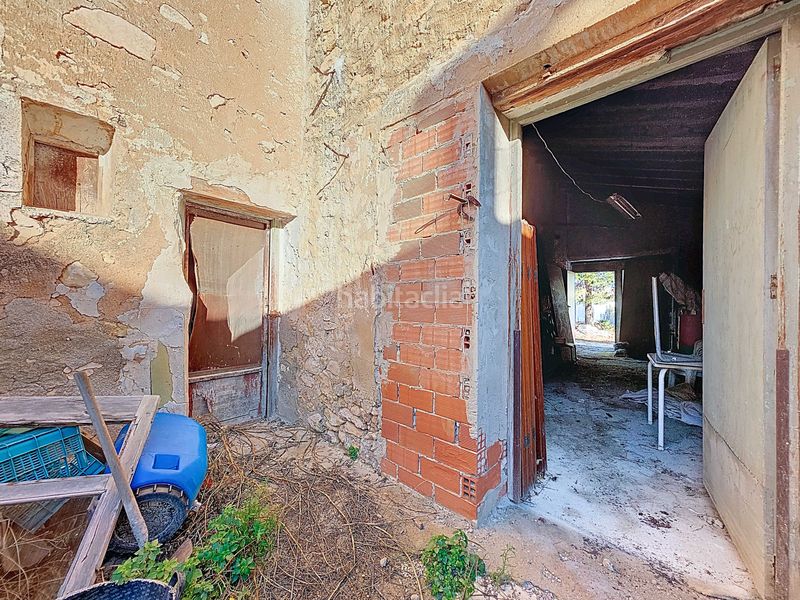 Foto b24672eb-da6b-441c-a997-99fb406d2349. Casa adossada amb aparcament a Jumilla