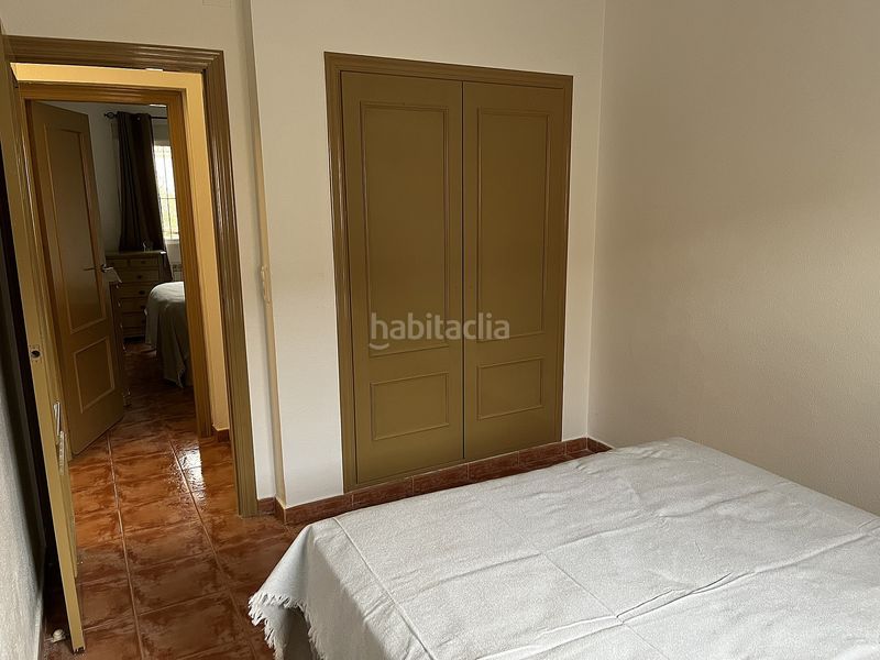 Foto b602f866-f268-47c2-84a8-8db727db53f7. Casa adossada a Abanilla