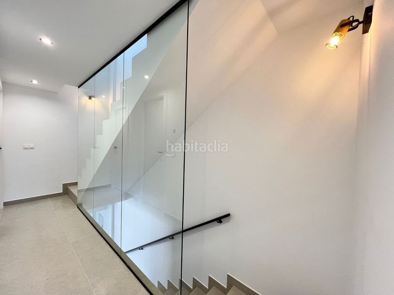 Foto f52831fd-94d7-4445-8dbc-3c0bdadca1eb. Casa adossada amb aparcament a Benferri
