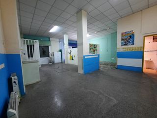 Local commercial à Petrer