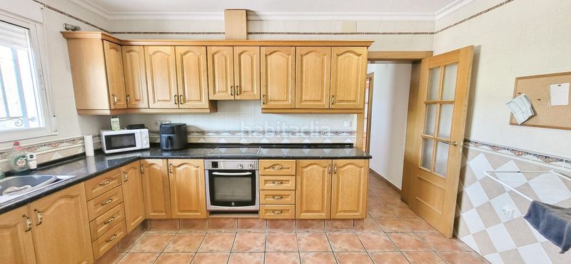 Foto 3a81f1eb-6f1a-405b-9752-18788bb64014. Casa amb aparcament a Romana (la)