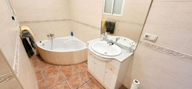 Foto d19a458b-4799-4d28-bc33-8734b89c6a9c. Casa amb aparcament a Romana (la)