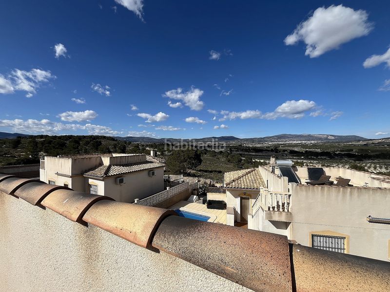 Foto 588ac898-b8cc-4184-847b-b7affb7bf863. Casa amb aparcament a Castalla