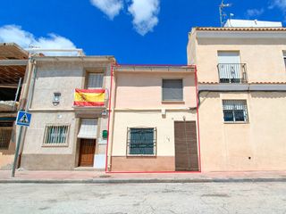 Reihenhaus in Hondón de los Frailes