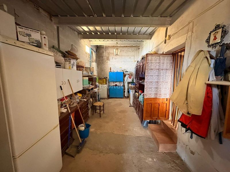 Foto 7f2030db-9f1c-4319-9ed7-c994222e73f4. Casa amb aparcament a Yecla