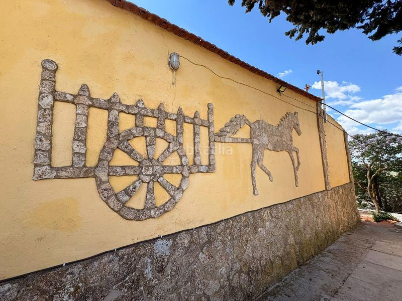 Foto 950425c9-20a6-4edd-b4ed-c1eb6fe858f1. Casa amb aparcament a Yecla