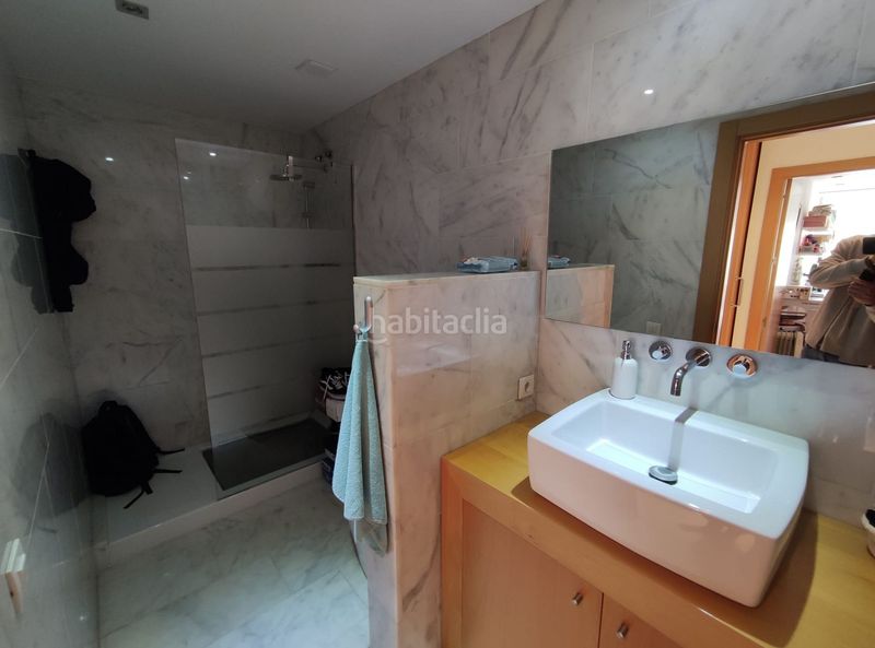 Foto 288a0a7b-7121-4352-81fd-3e3c7adb3d47. Àtic a Plaza Castelar - Mercado Central Elda