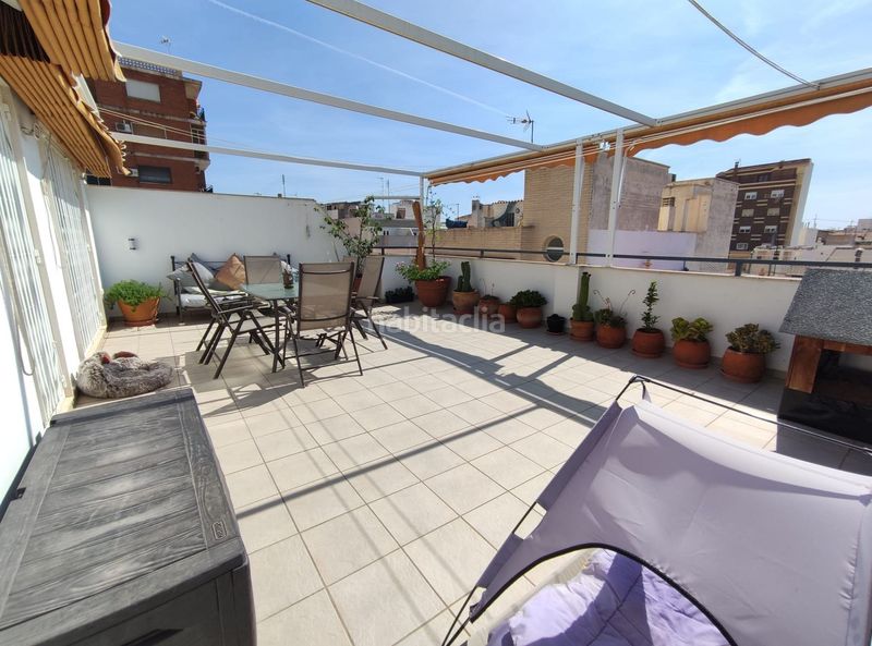 Foto 7fb9de58-1775-4700-83d6-d4482363909b. Àtic a Plaza Castelar - Mercado Central Elda