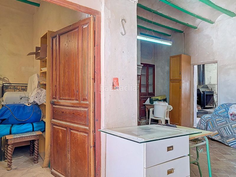 Foto e99cace5-3fb0-4c89-8294-7a2fd4e65e6c. Masia amb aparcament a Yecla