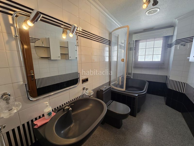 Foto 3c6ca3bd-4d80-4ea2-be19-c21d36fac5e8. Casa amb aparcament a Sax
