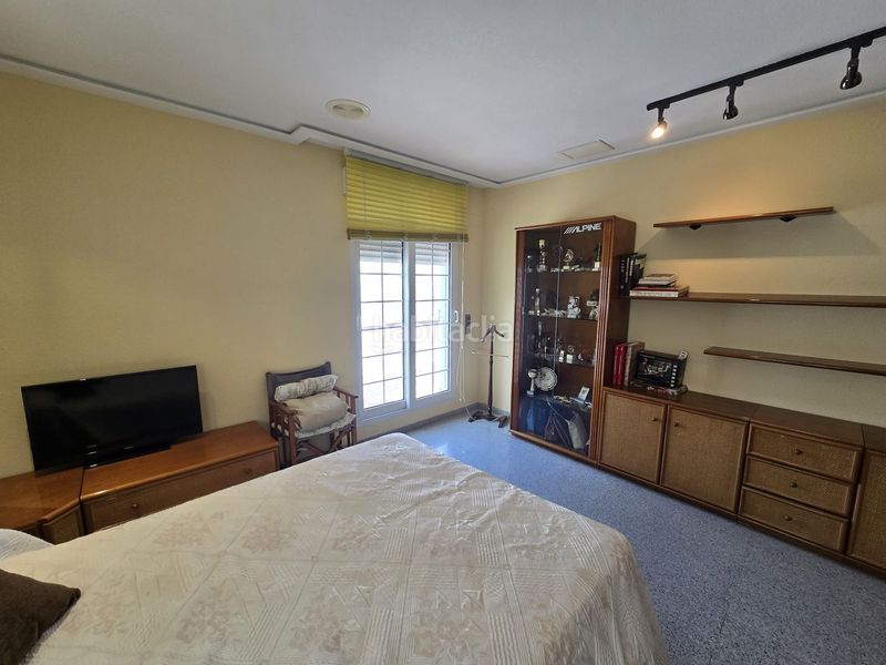 Foto 41273e8a-2a40-4523-8117-e467bd8b83bf. Casa amb aparcament a Sax