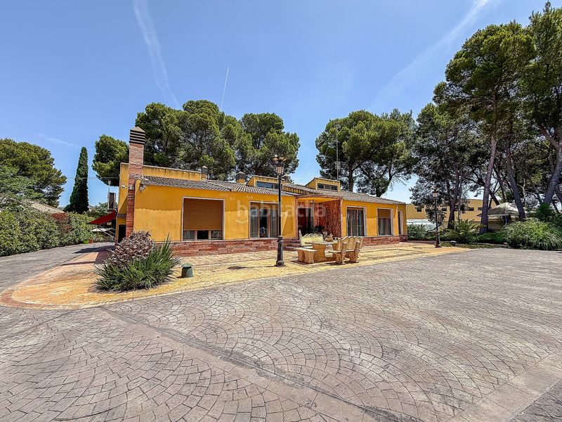Foto 2b2db9cc-3c57-4c1c-8e04-242545734094. Casa amb aparcament a Yecla