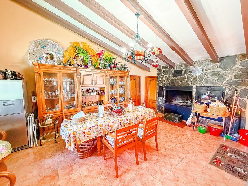 Foto 5a550371-e363-40f7-bc41-bec811f68ee1. Casa amb aparcament a Yecla