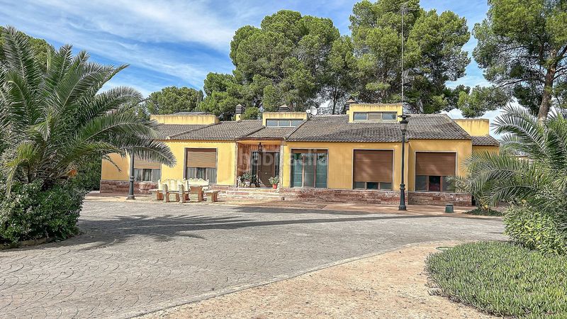 Foto b669b506-bb13-4fce-9c82-e3d52c8073f1. Casa en Yecla