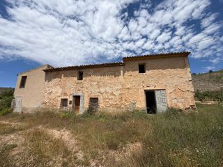 Casa a Hondón de las Nieves