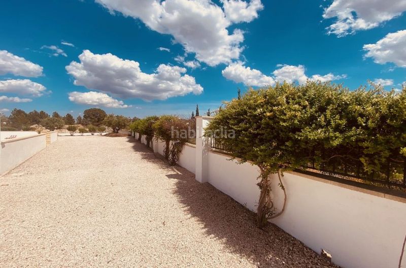 Foto cb86f155-6530-4e3d-99d3-46a20d0fc472. Casa amb aparcament a Abanilla