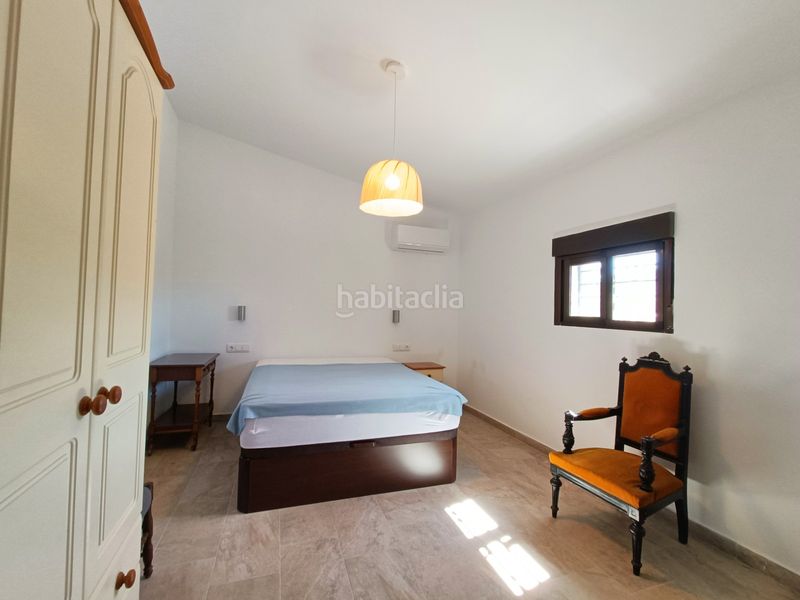 Foto cfb7fe26-4fbf-4740-bc47-37e8367b87b9. Casa amb aparcament a Abanilla