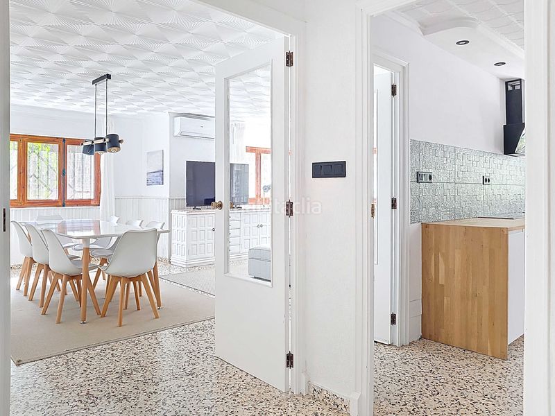 Foto 7ec15e8e-cec3-4054-98bc-a56271735849. Casa amb aparcament a Monòver