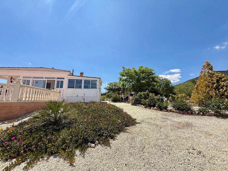 Foto f623453a-bd39-4ec5-a2af-d6693ab31fba. Casa a Romana (la)