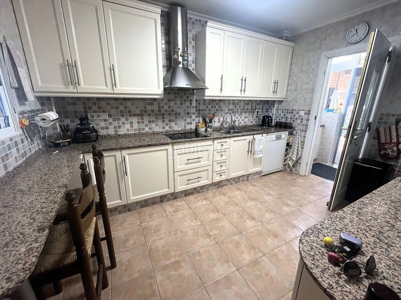 Foto 3b92a501-ab2b-4c34-8851-bdb1b6d2cd85. Casa a Castalla