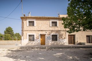 Semi detached house in Pinoso