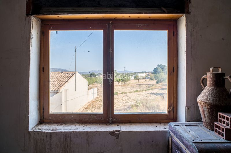 Foto b65e25da-7abc-4058-a996-b318148b9887. Casa adossada a Yecla
