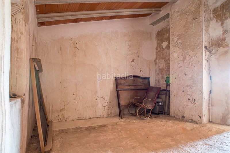 Foto c507fb64-f675-4ffa-a1c4-e60a40c7db30. Casa adossada a Yecla