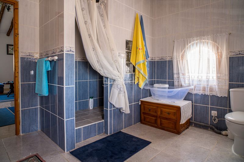 Foto 42516ee6-e303-44c0-8645-d0799f28e5ea. Casa a Abanilla