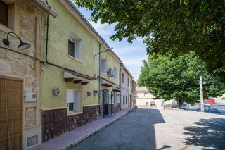 Casa adosada en Monòver