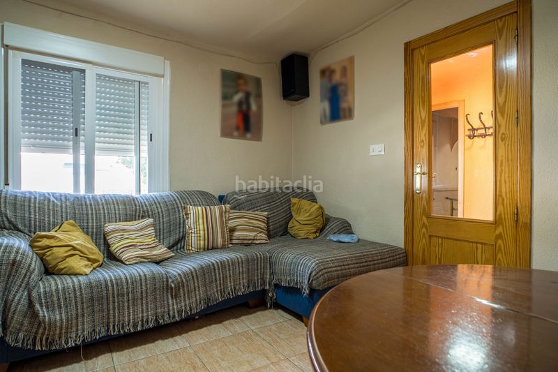 Foto a4d8dc58-1734-473b-9645-38749948abc4. Casa adossada a Monòver