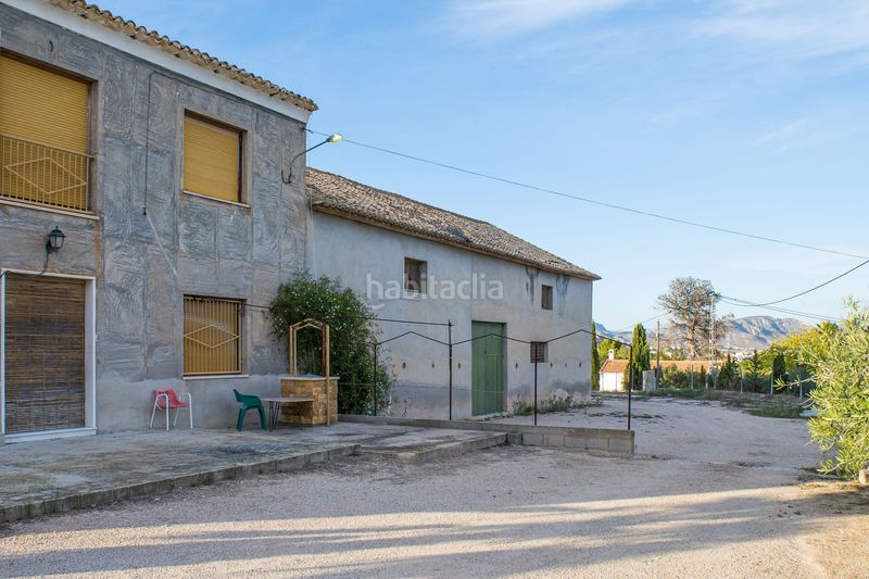 Foto 80c0f2db-fdbd-4727-836d-f74c3aa7ab02. Masia a Monòver
