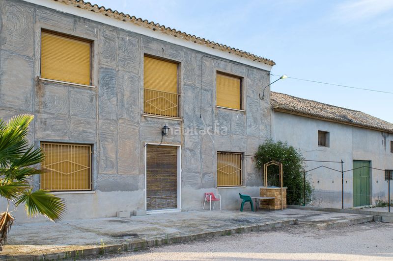 Foto 85b11b90-23b7-42a0-9b50-978df0da63a9. Masia a Monòver