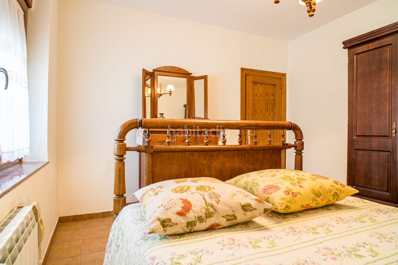 Foto b2286e8f-9436-4442-8bfe-dafbd63c0eed. Casa adossada a Ciudad Universitaria Madrid