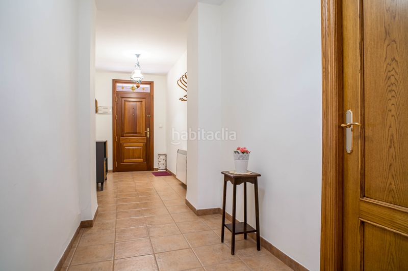 Foto bd5f21fd-4dfd-44e7-8b75-8795e417a246. Casa adossada a Ciudad Universitaria Madrid