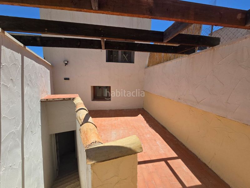 Foto b586f730-4cab-4a52-9e8e-909e3602d41f. Casa adossada a Sax