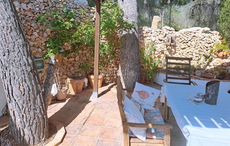 Foto 41db3c77-e57c-4b3f-8ae2-8c0eac5c7882. Masia amb aparcament a Sax