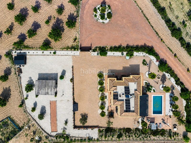 Foto f6a8fe22-cb73-4a3d-be8b-f3a37ef9b409. Casa a Salinas