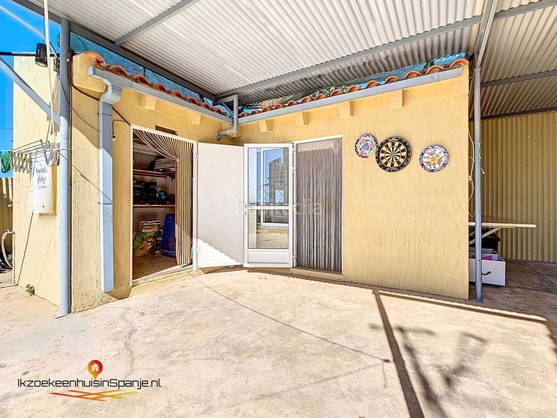 Foto 98dbd0f7-2d75-4460-8212-f92dba328311. Casa amb aparcament a Caudete