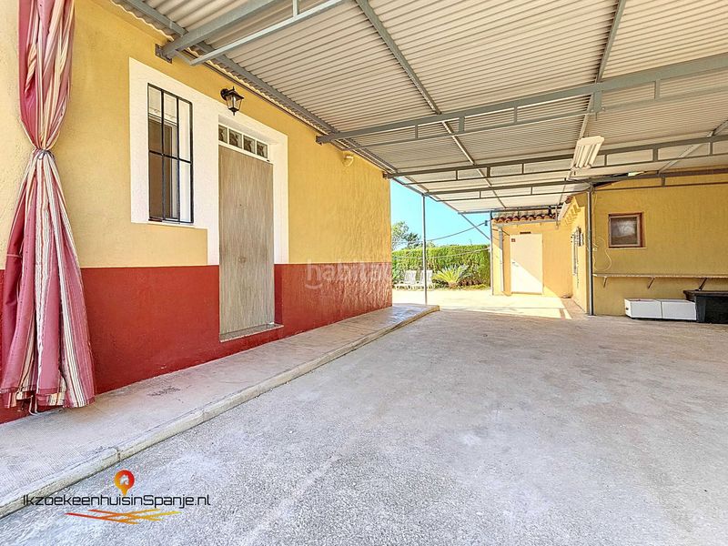 Foto d752d017-9600-4368-8d95-8d4cfcbc277b. Casa amb aparcament a Caudete