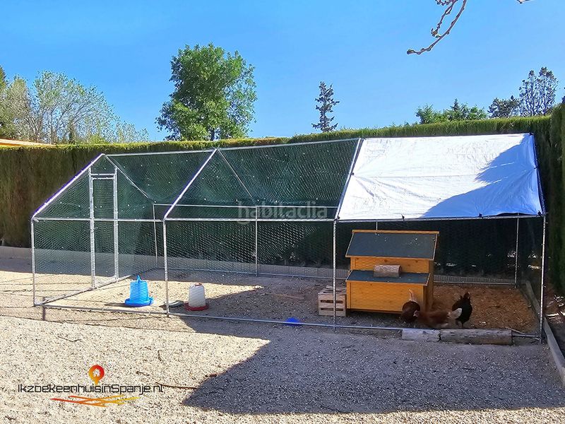 Foto fcc85fd9-7b08-4051-9f76-bec8cd587dd3. Casa amb aparcament a Caudete