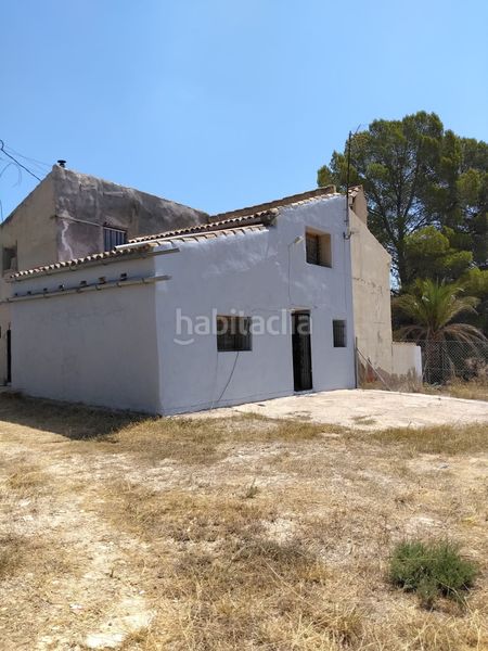 Foto b78a29f5-fb99-4351-b838-e9e55639ebfc. Country house with parking in Pinoso