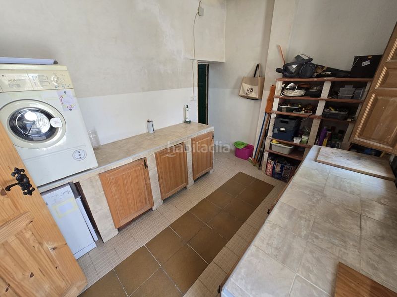 Foto f78ea8e3-6321-4192-b376-e43c5796508f. Country house with parking in Pinoso