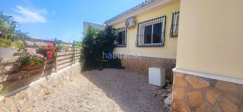 Foto 202c3782-479f-4ad6-bc34-3f4d58e7e285. Casa amb aparcament a Abanilla