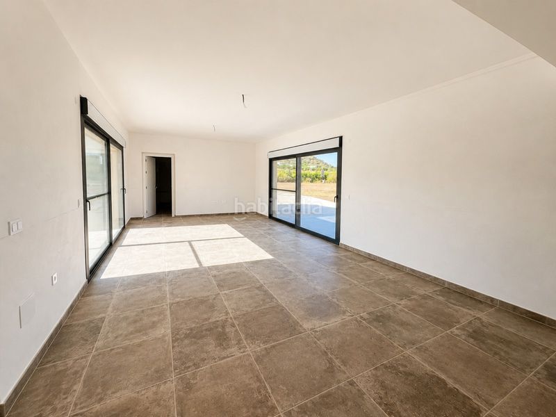 Foto 38589f06-3646-4905-a883-76d1cbb33bb2. Casa amb aparcament a Abanilla
